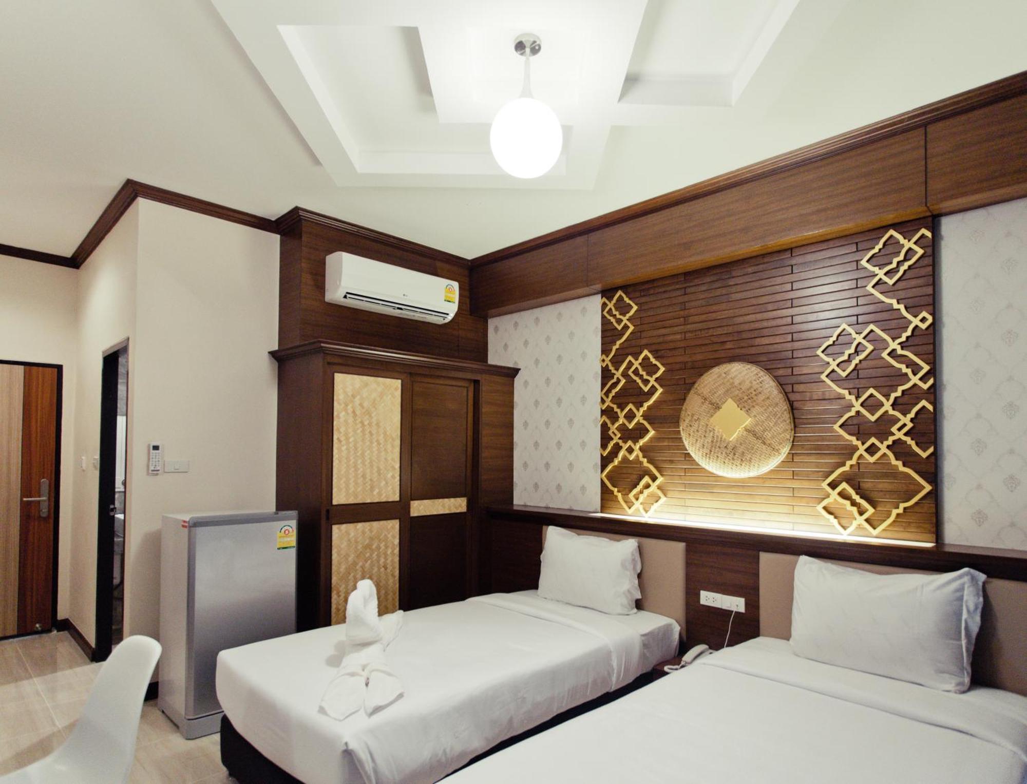 The Proud Hotel Ubon Ratchathani Zimmer foto