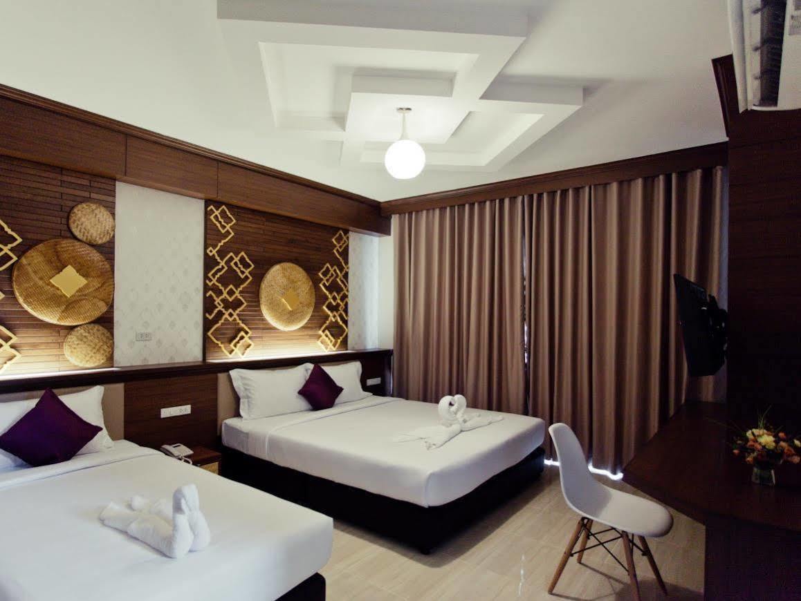 The Proud Hotel Ubon Ratchathani Exterior foto