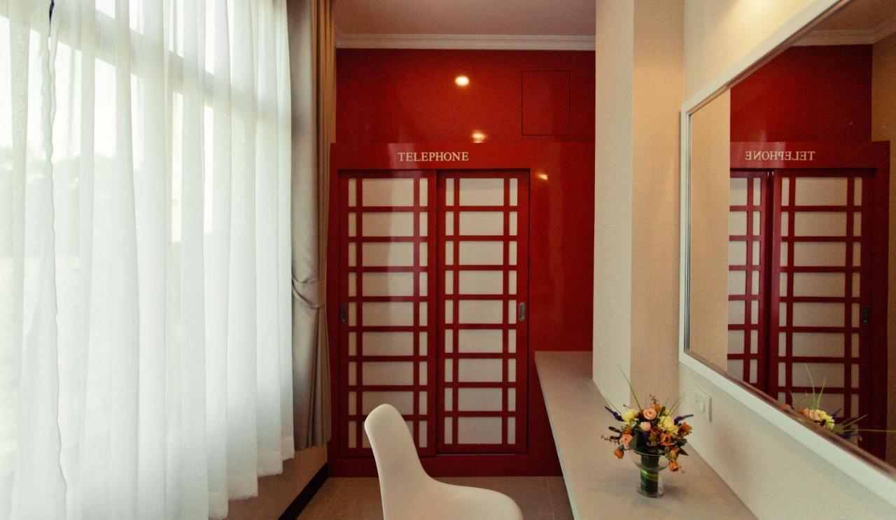 The Proud Hotel Ubon Ratchathani Exterior foto